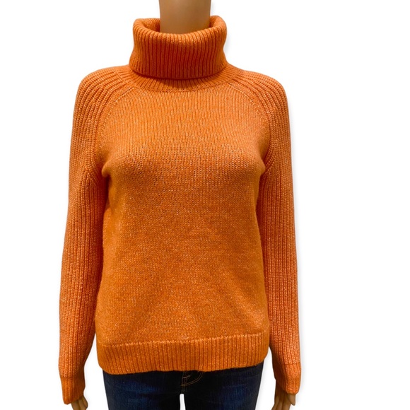 🍁3 for 25  Vineyard vines orange wool blend turtleneck sweater size M - Picture 1 of 8